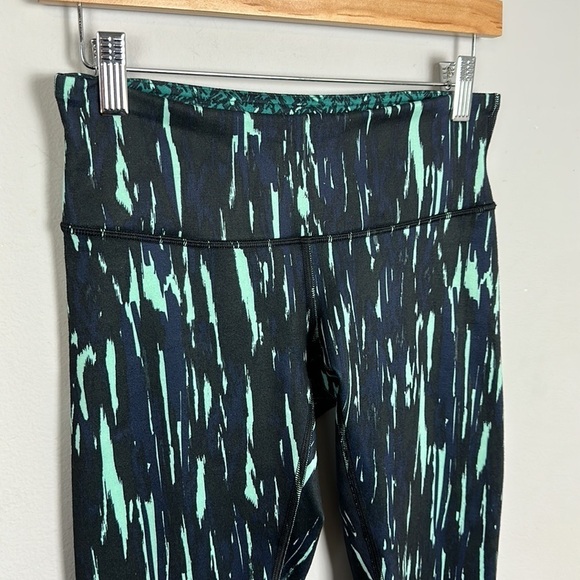 Lululemon Wunder Under Crop III Painted Leggings Sz 6 - Picture 6 of 11